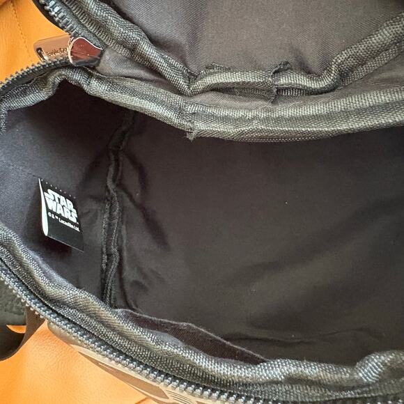 NWT Star Wars Darth Vader soft shoulder bag/crossbody bag. - Picture 11 of 12